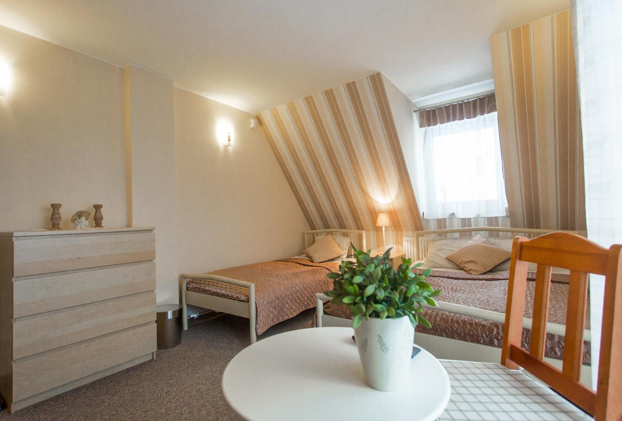 U Kruka Bed & Breakfast Groń Exterior foto