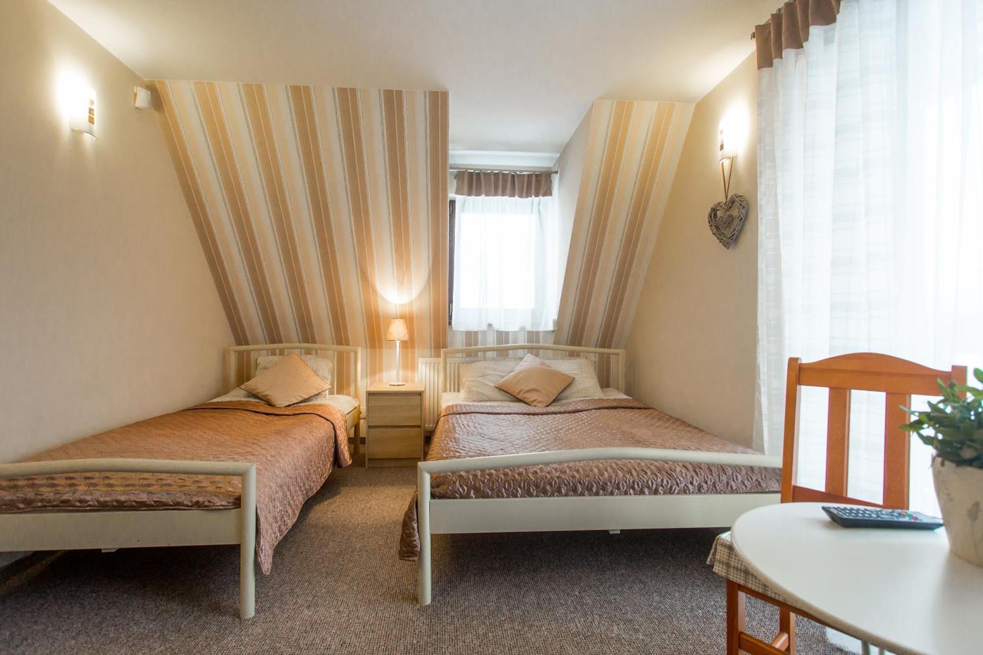 U Kruka Bed & Breakfast Groń Exterior foto