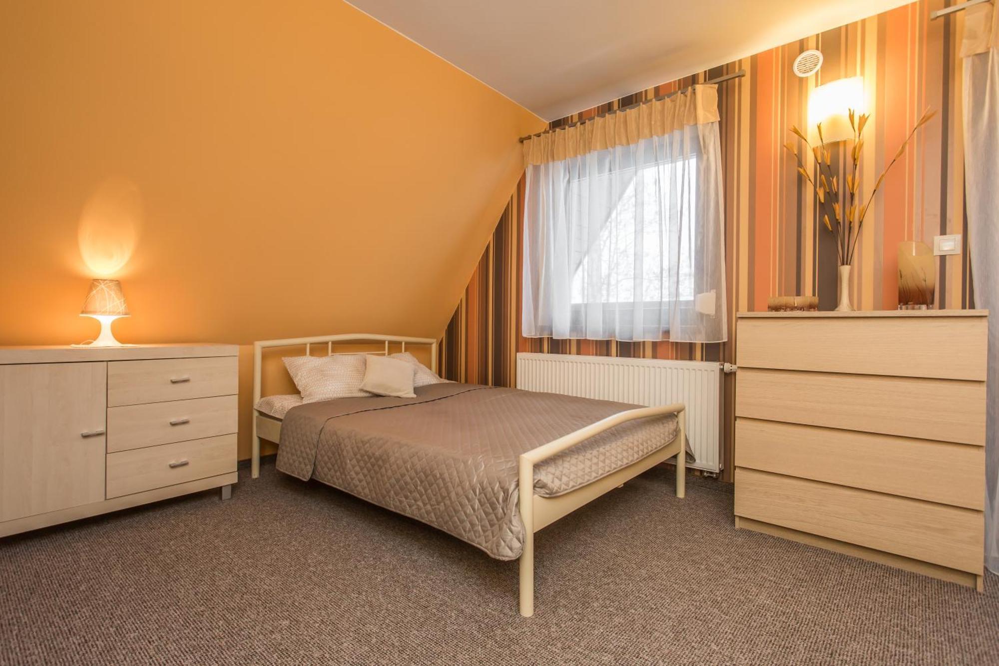 U Kruka Bed & Breakfast Groń Exterior foto