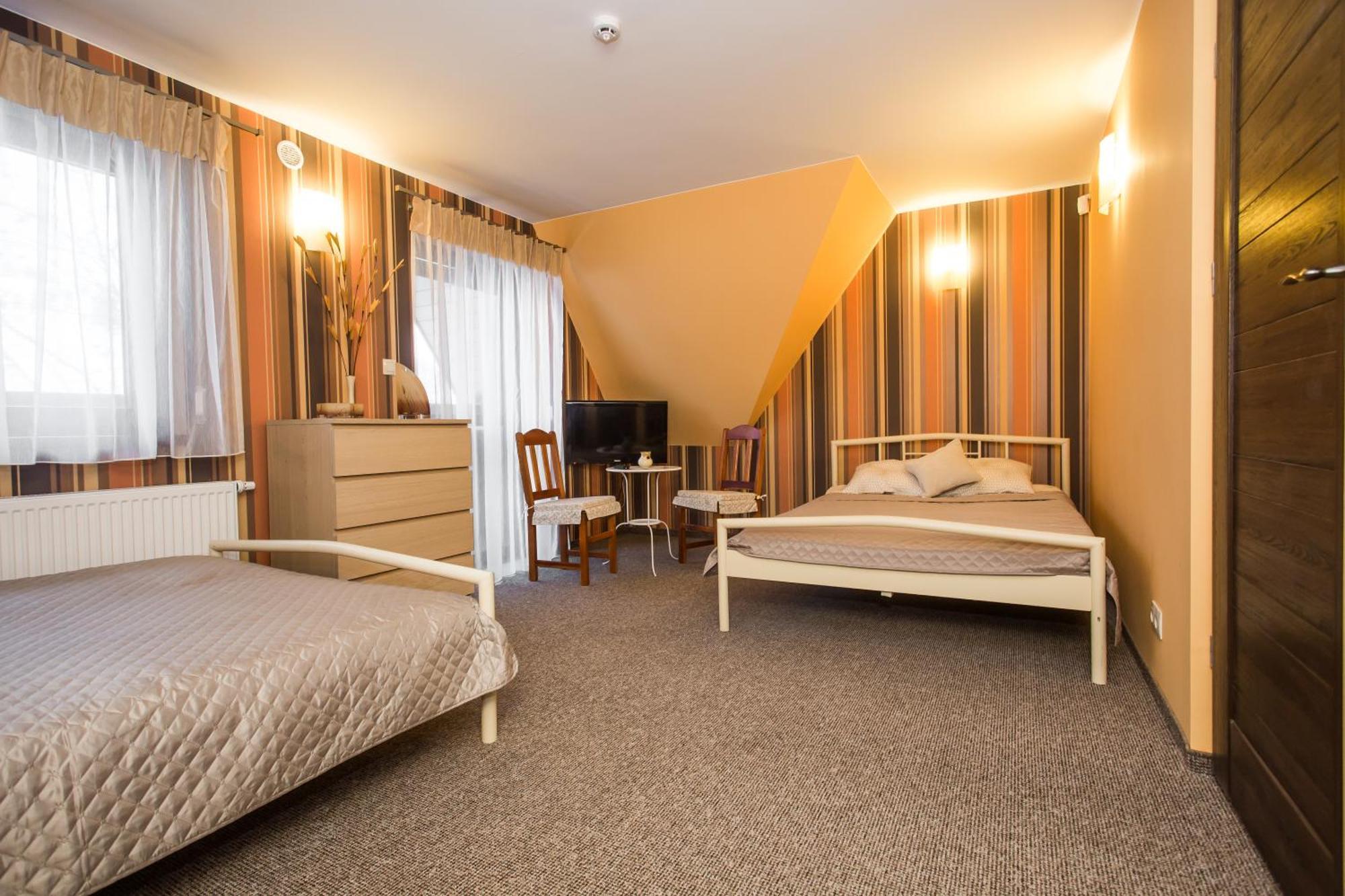 U Kruka Bed & Breakfast Groń Exterior foto